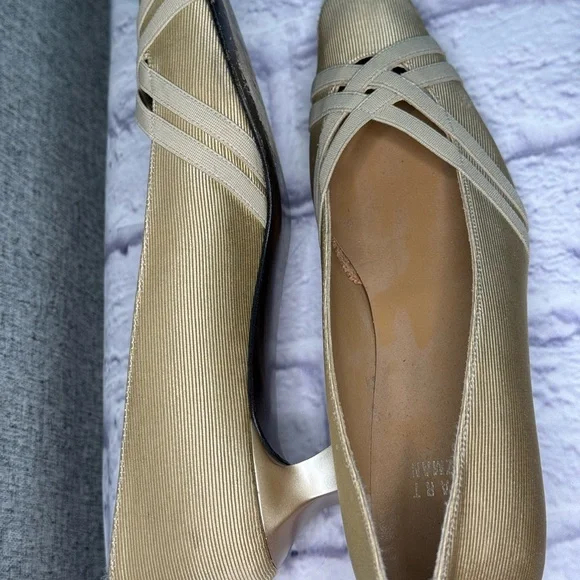 Vintage Stuart Weitzman Gold Cream Pumps Kitten Heel Made in Italy 7.5 Narrow - Picture 6 of 13